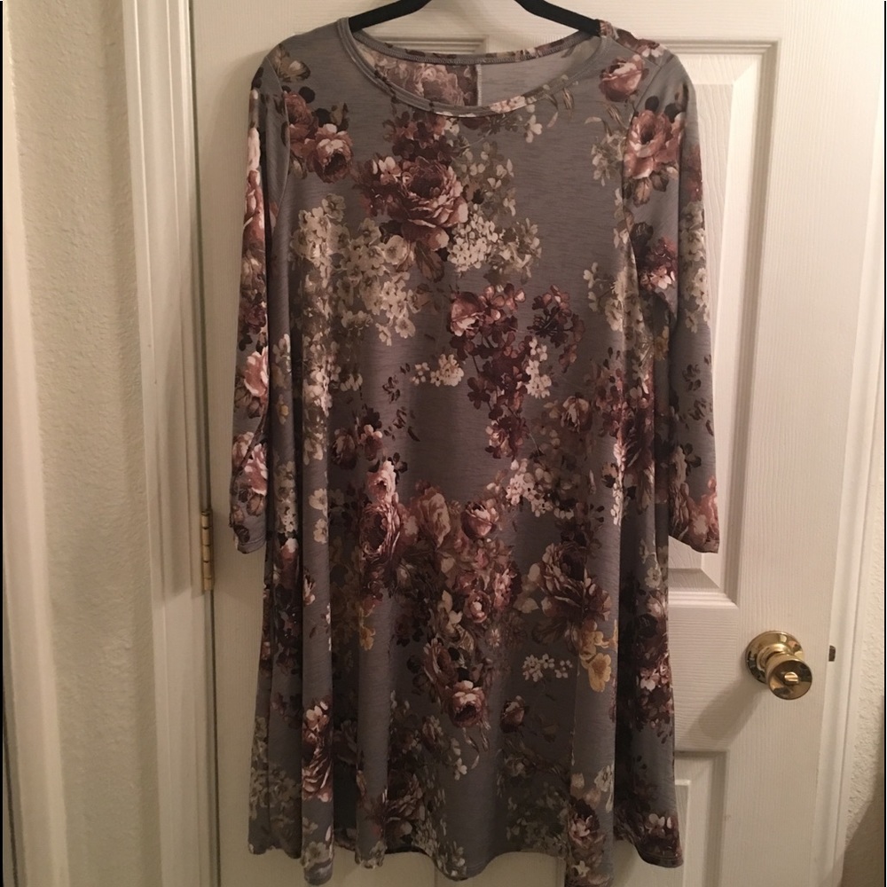Large tunic with pockets